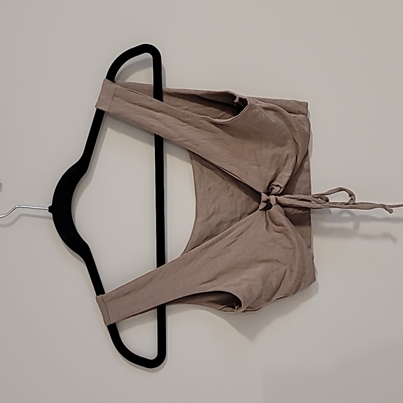 Matching set - Picture 2 of 3